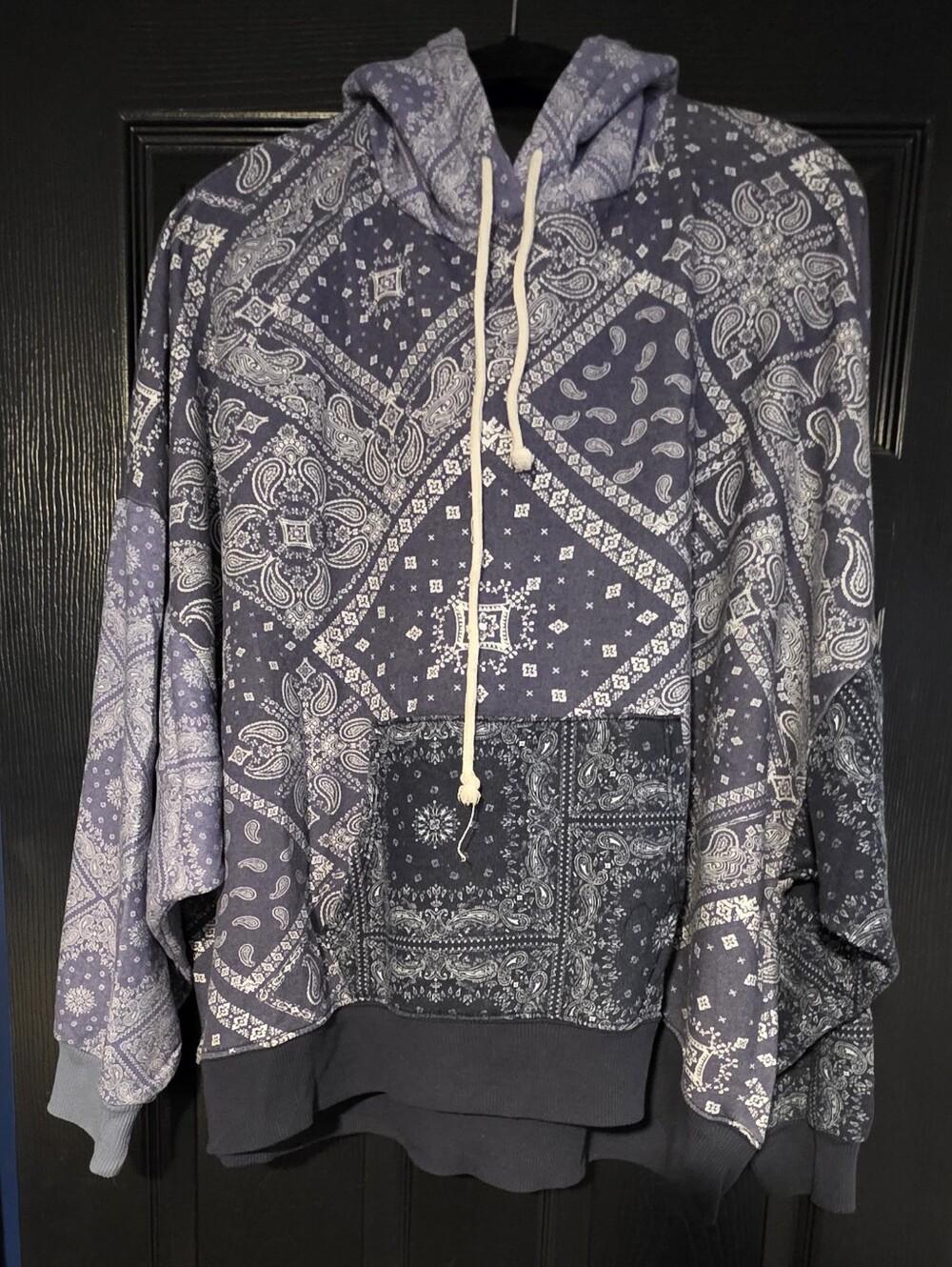 American Eagle Outfitters Ladies Bandana Print  Hoodie - Blue
